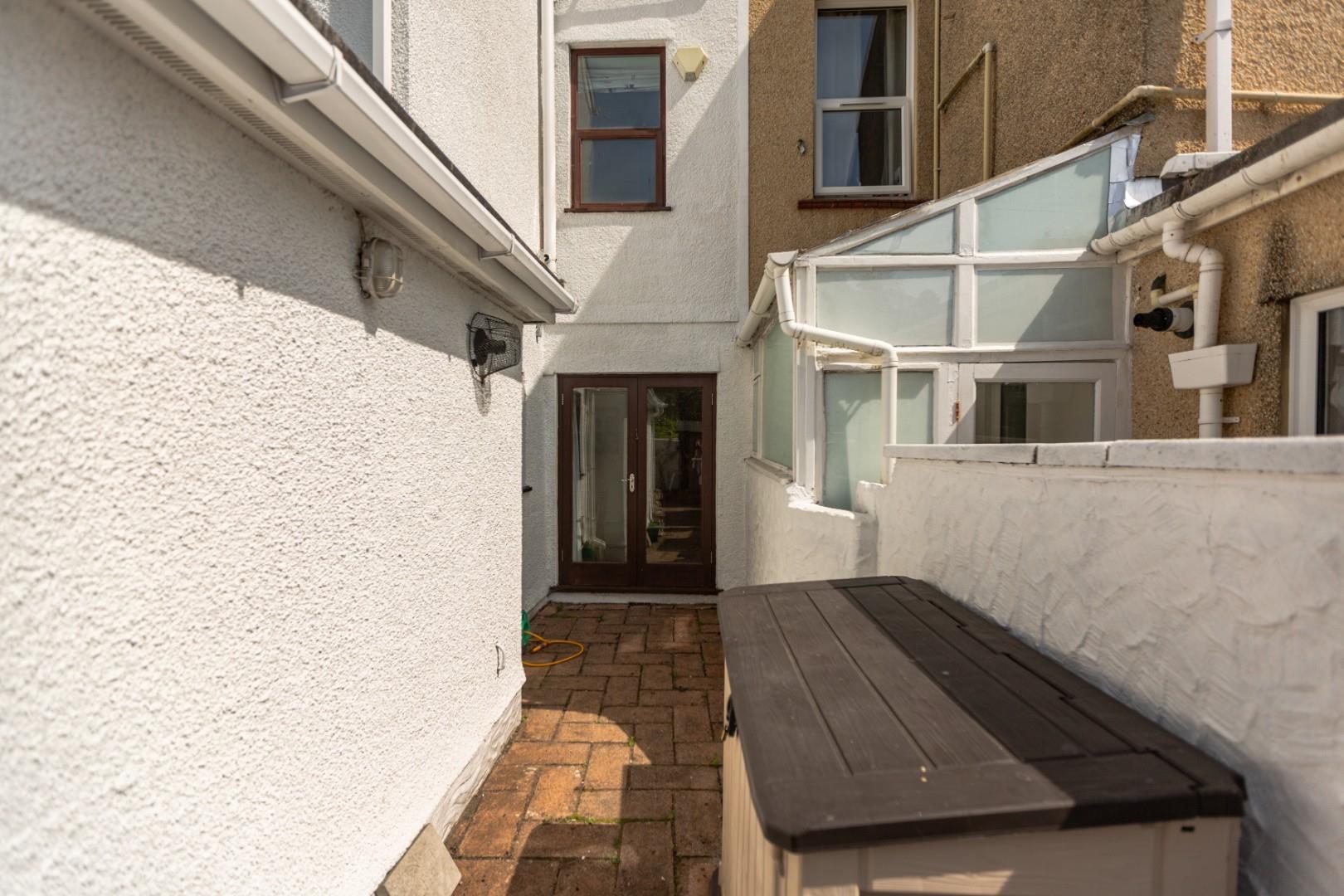 Devon Place, Mumbles, Swansea, SA3 4DR